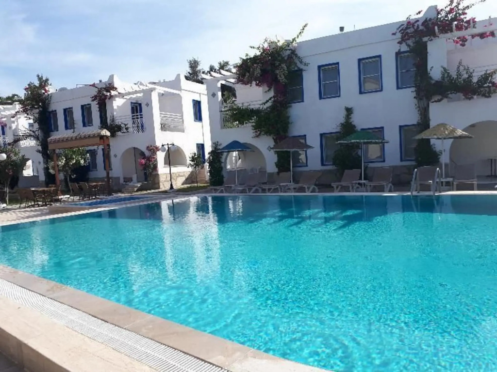 Paradise Apart Hotel