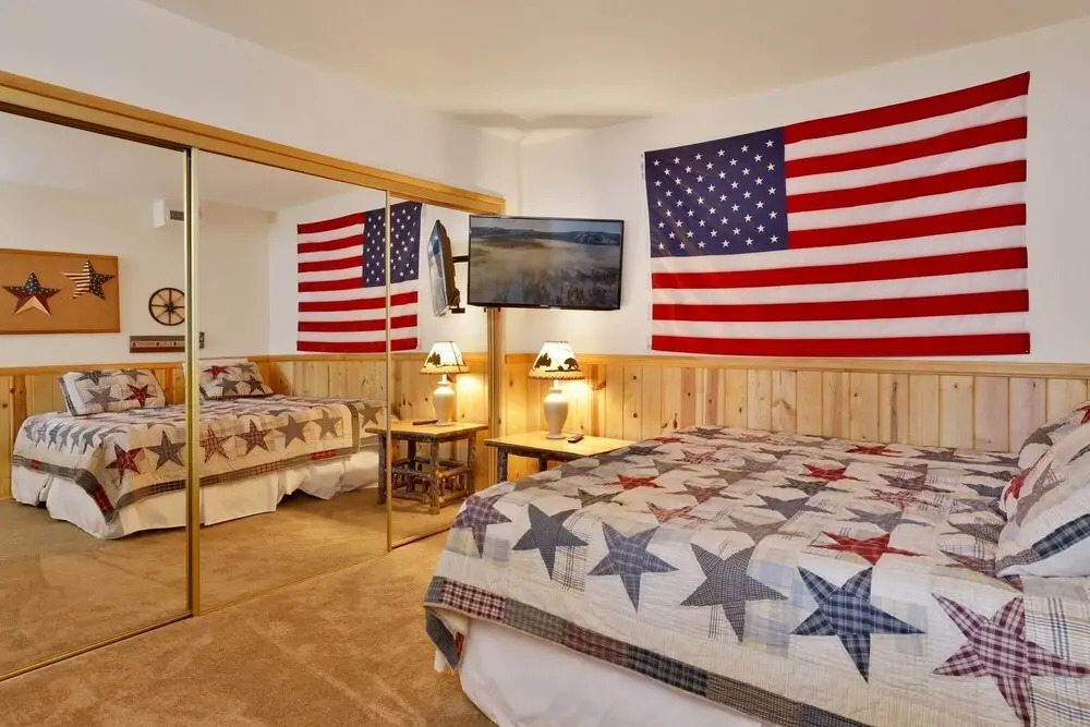 2198-boulder Cove Lakeview Chalet 4 Bedroom Home by Redawning