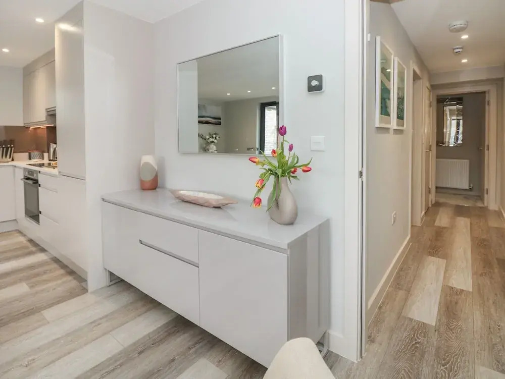 1 De Courcey House