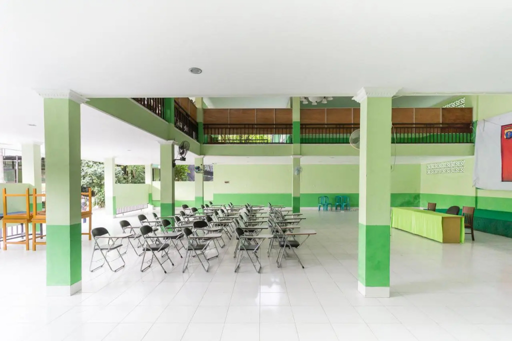 OYO 1745 Guest House Nur Aziziah 2