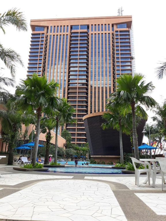 Accurate Service suites times Square kl