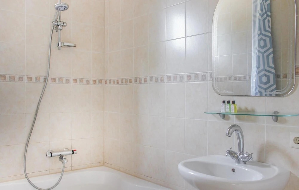 Amazing Home In Winterswijk With Wifi