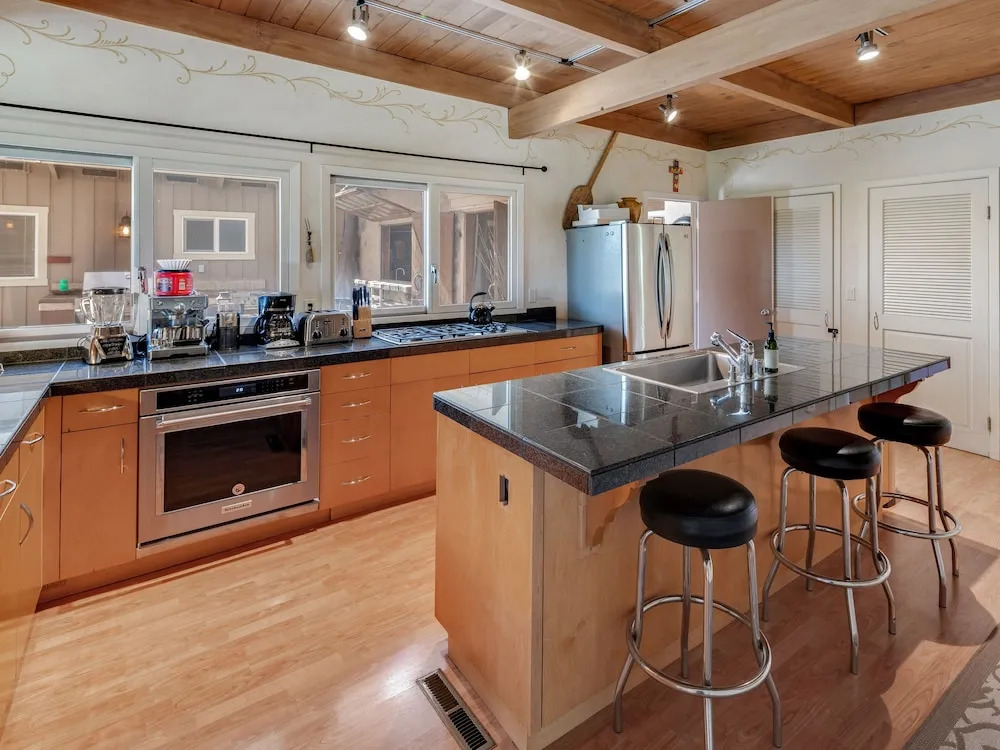 21175 Peary Ave Home
