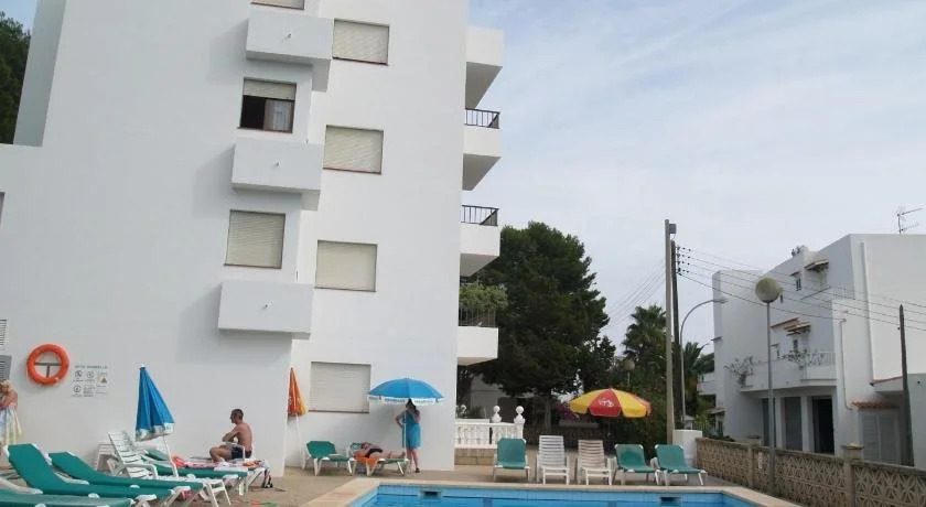 Apartamentos Mar Bella