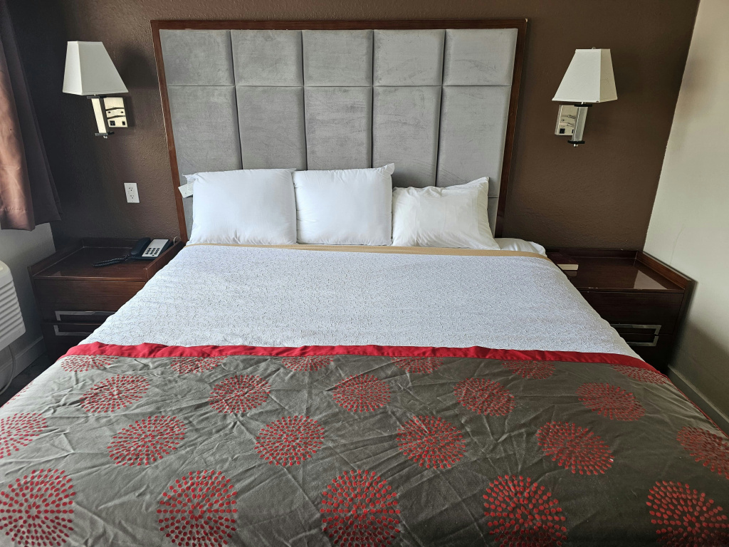 Travel Inn By OYO Omaha