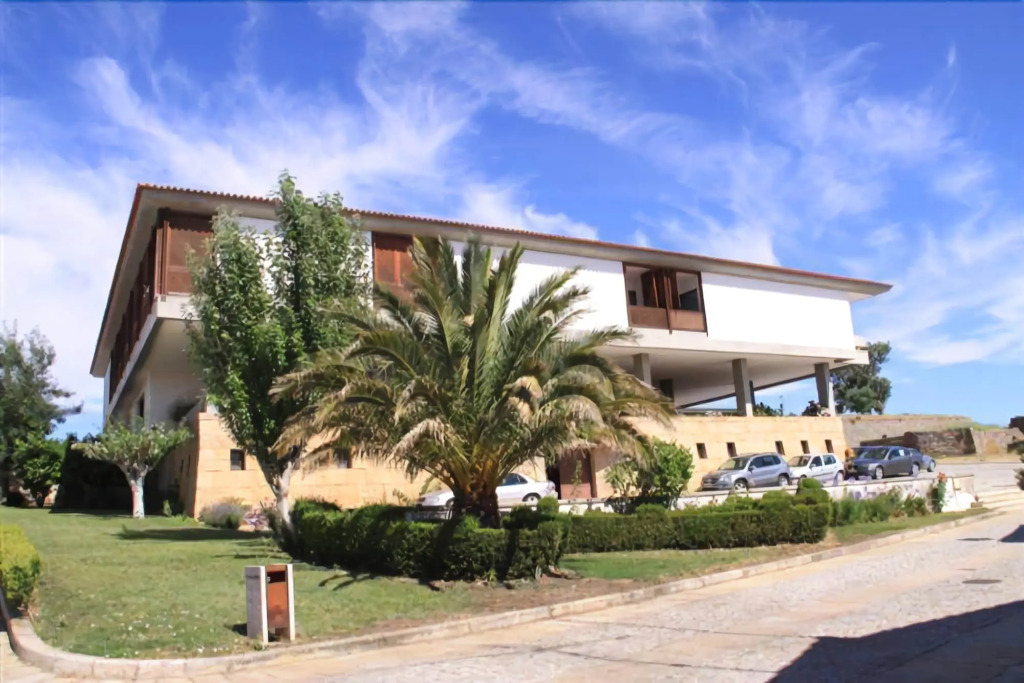 Lam Hotel Fortaleza de Almeida