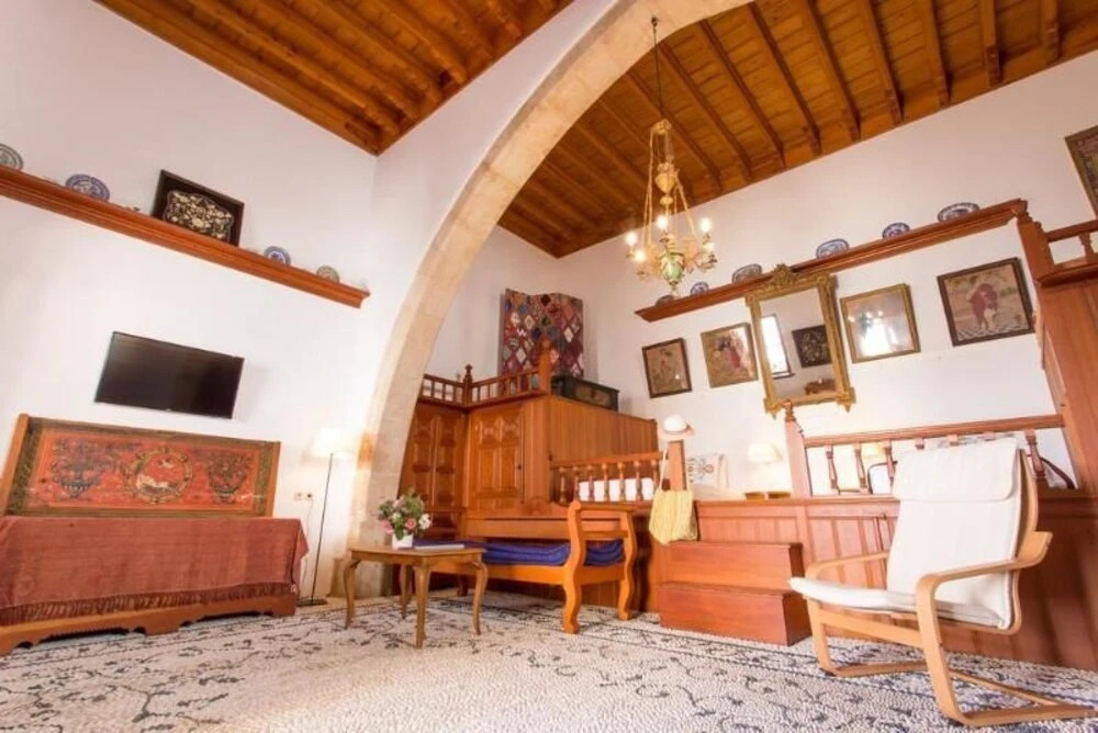 Villa Angelina Olivestone by Villa Plus