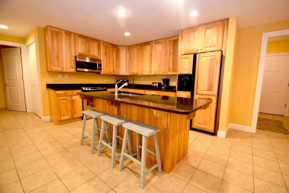 Laguna Vista 109 by RedAwning