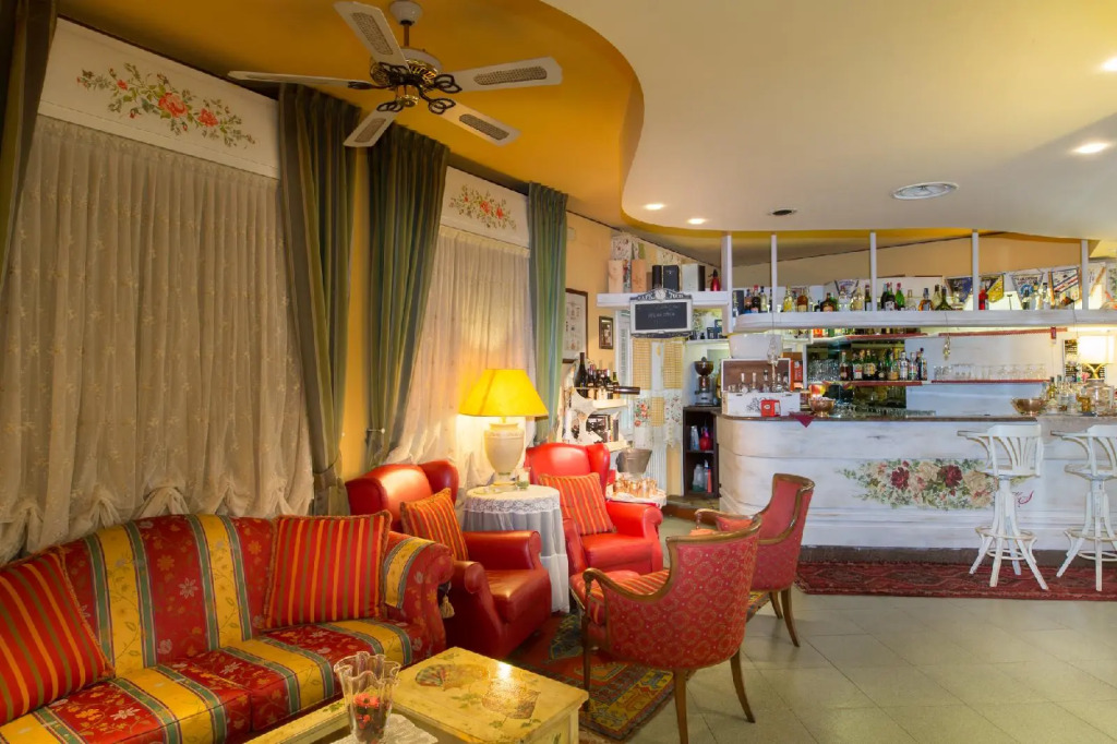 Hotel Serenella
