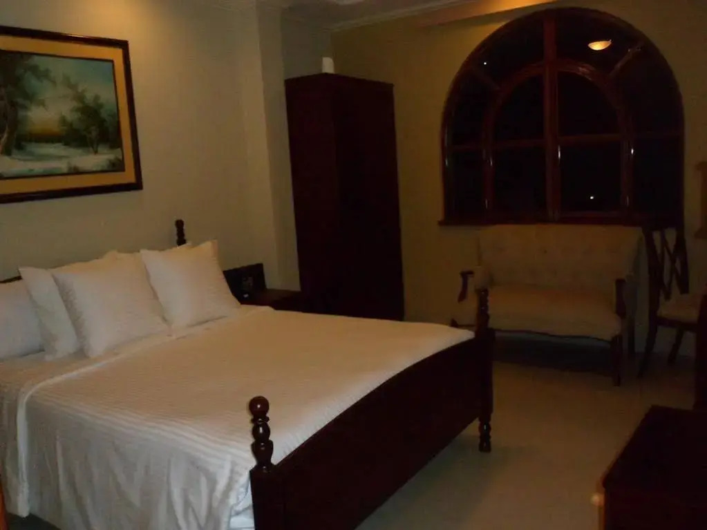 Hotel Maria Isabel