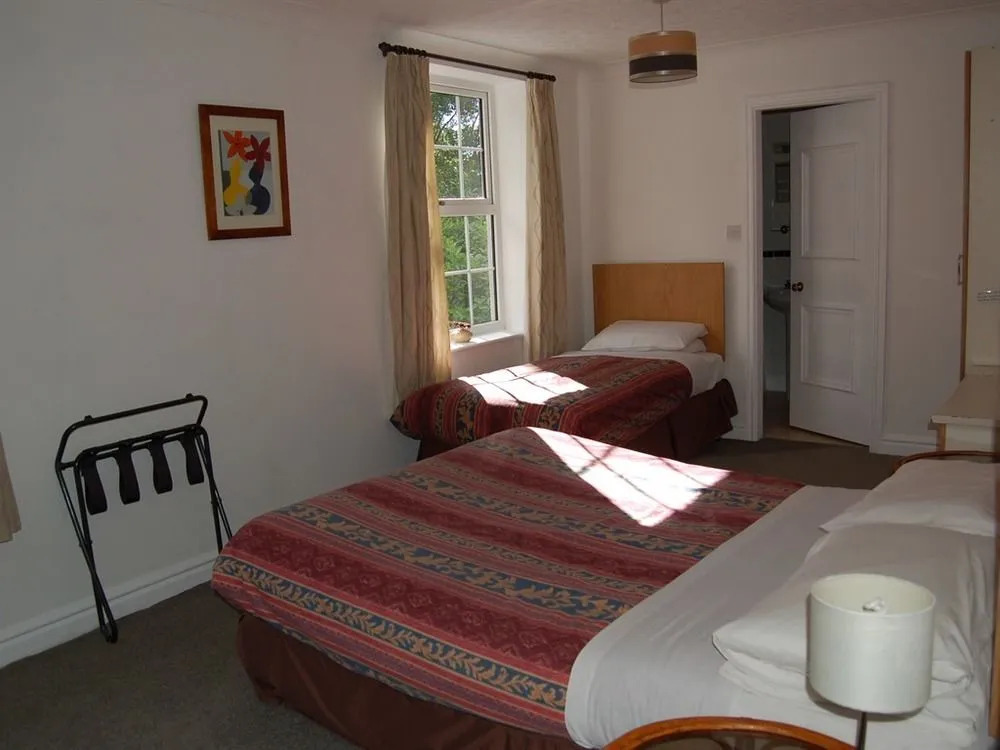 Brook House Hotel