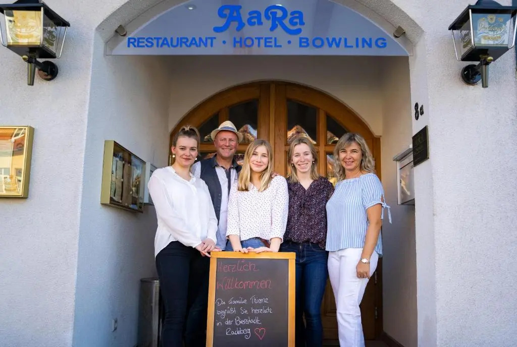 AaRa Hotel