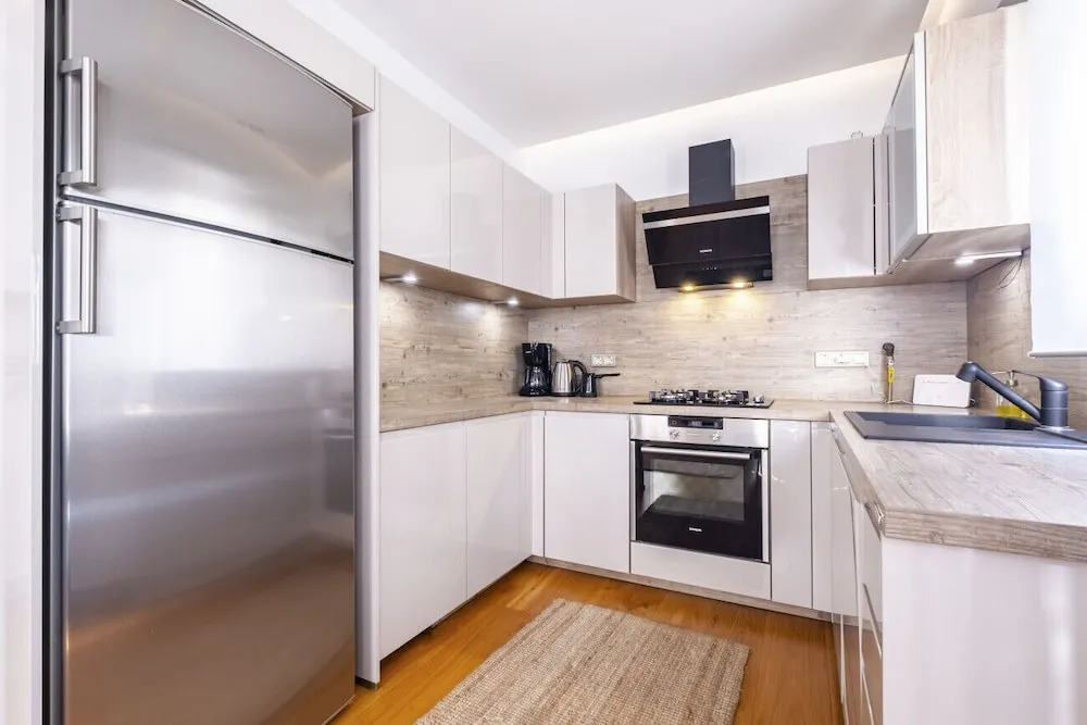 Missafir Exquisite and Central Flat in Nisantasi