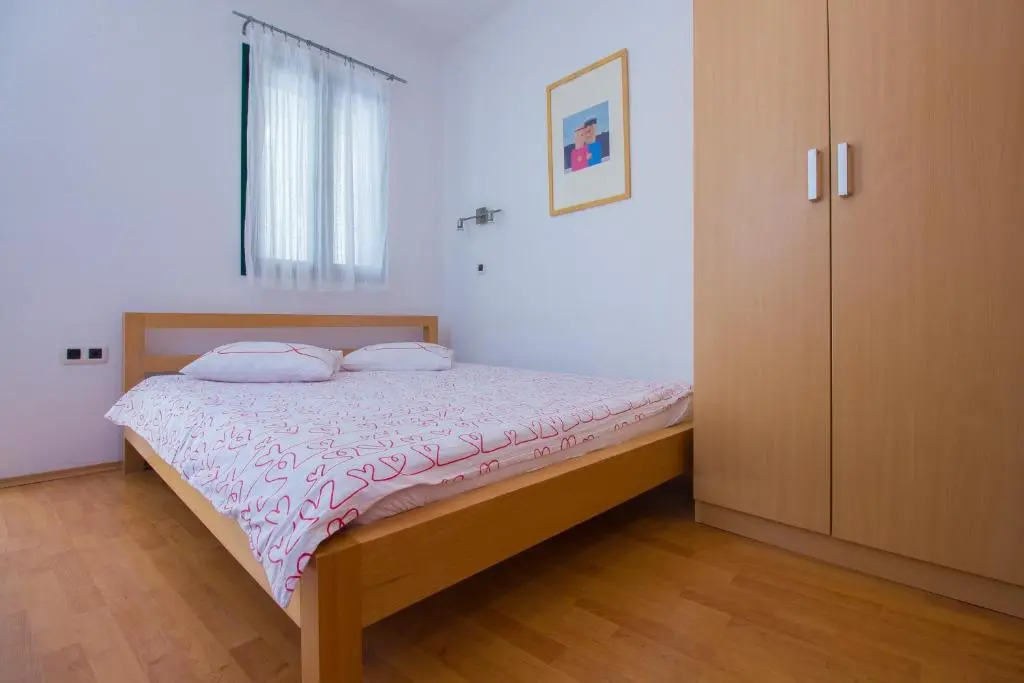 Apartments Petrinic Crnogaj