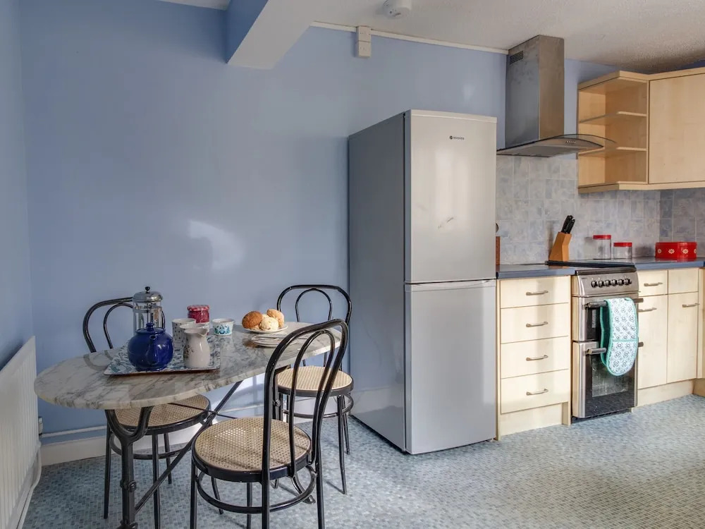 Watersmeet Apartment