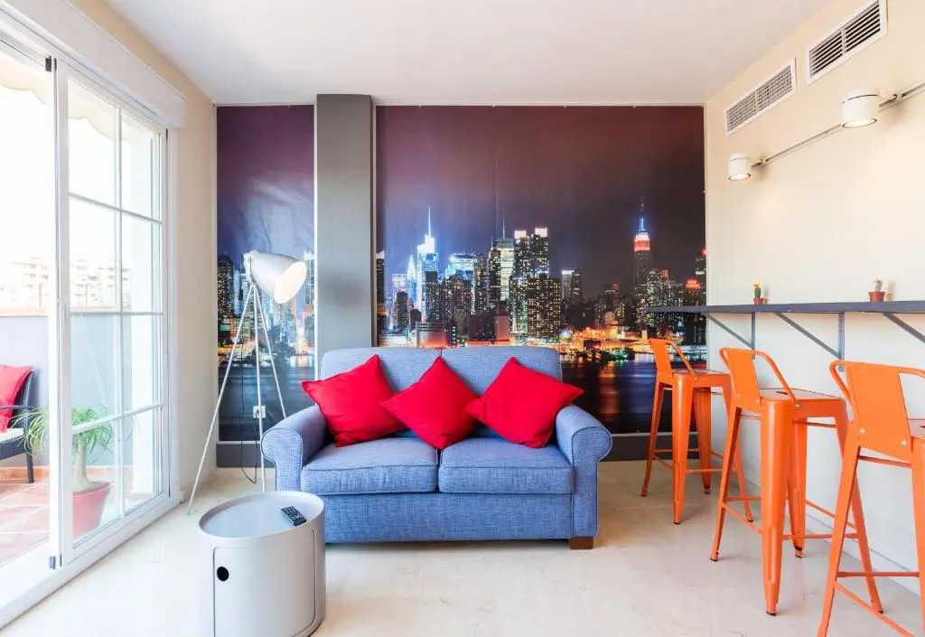 GR3-Renovated Apt Next To Old Town With Cozy Terrace