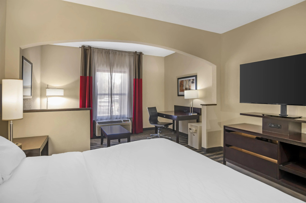 Best Western Suites near Opryland