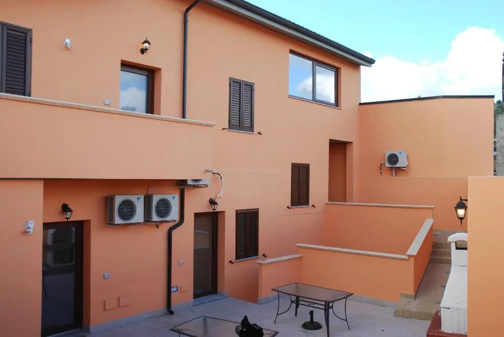 Alba Sarda Residence