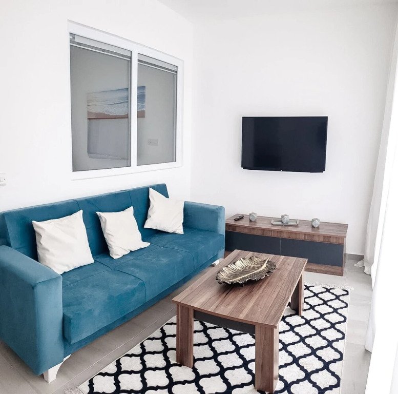 One bed Room Apartment Paradise Beach Front in Nice Residence