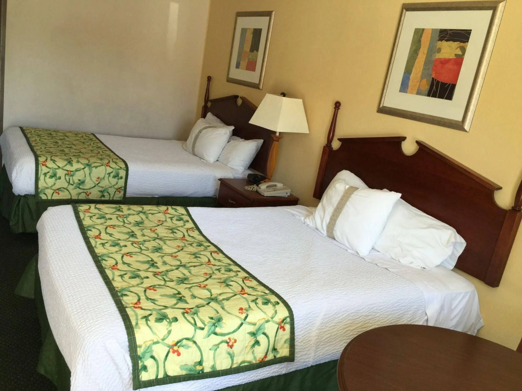 Astoria Hotel North