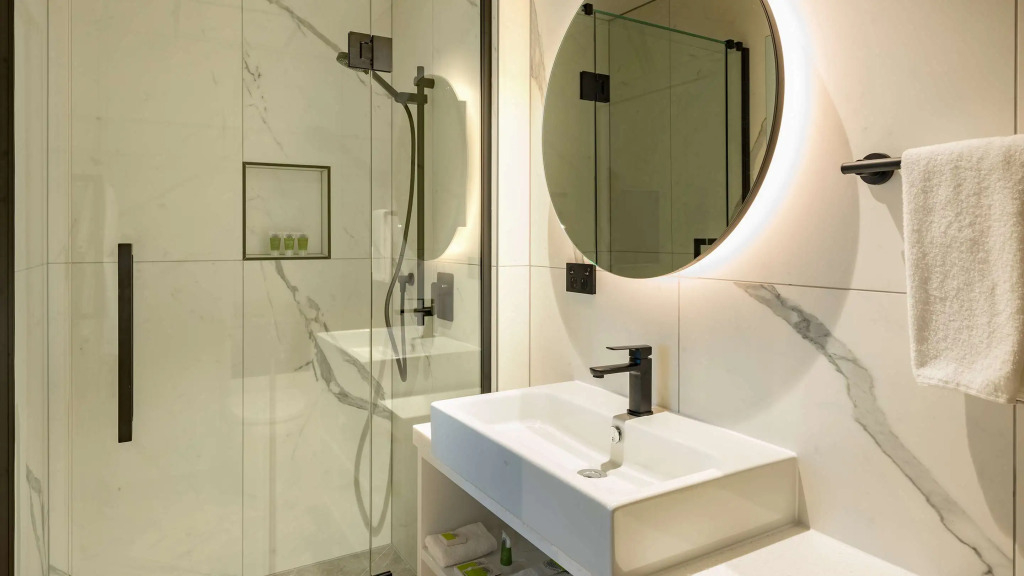 Legacy Airedale Hotel Auckland