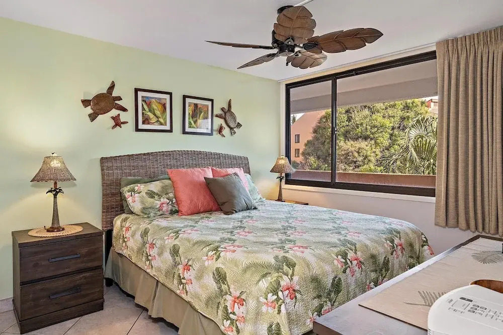 Kamaole Sands 9-301 - Luxurious Renovation, Split AC, Wi-fi, Ocean View Condo