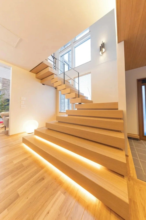 Rose - Rusutsu Chalets