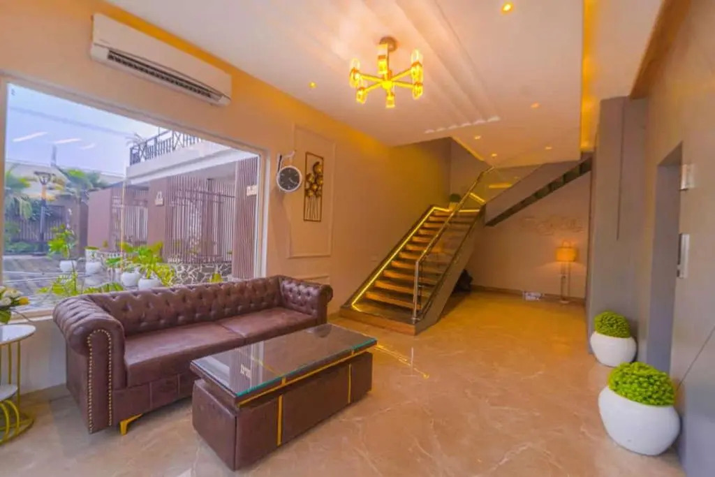 Greenwood Villa by Levelup