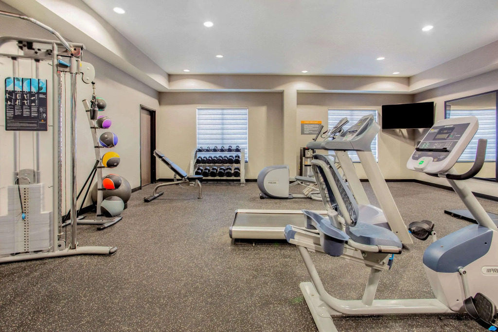 La Quinta Inn & Suites by Wyndham Northlake Ft. Worth