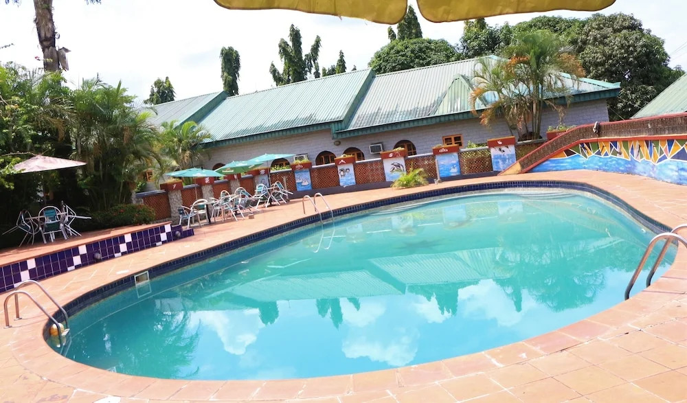 Jacaranda Suites