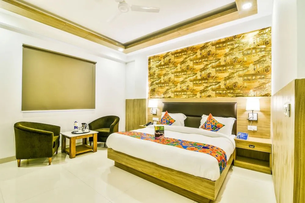 FabHotel Salt