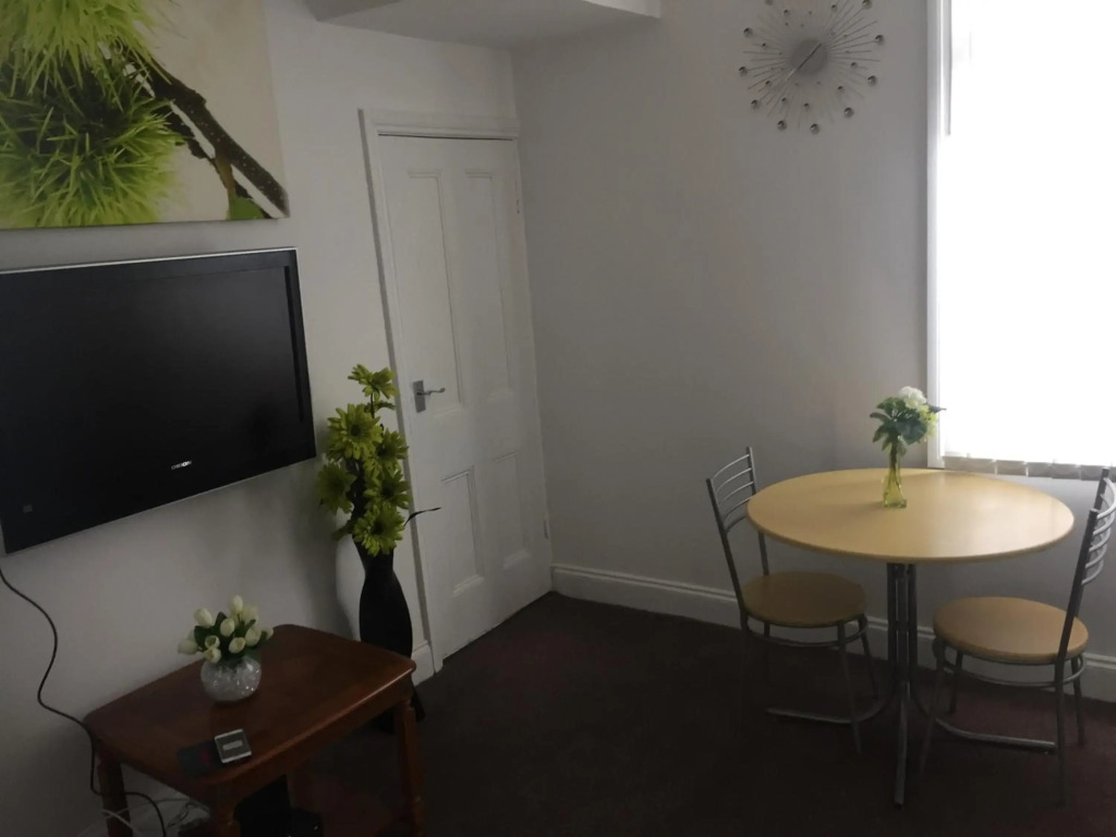 Alphalink Apartment