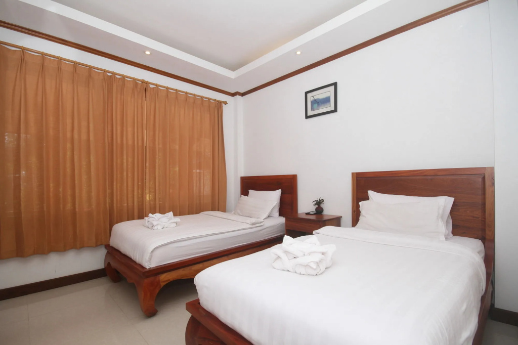 IQ Inn