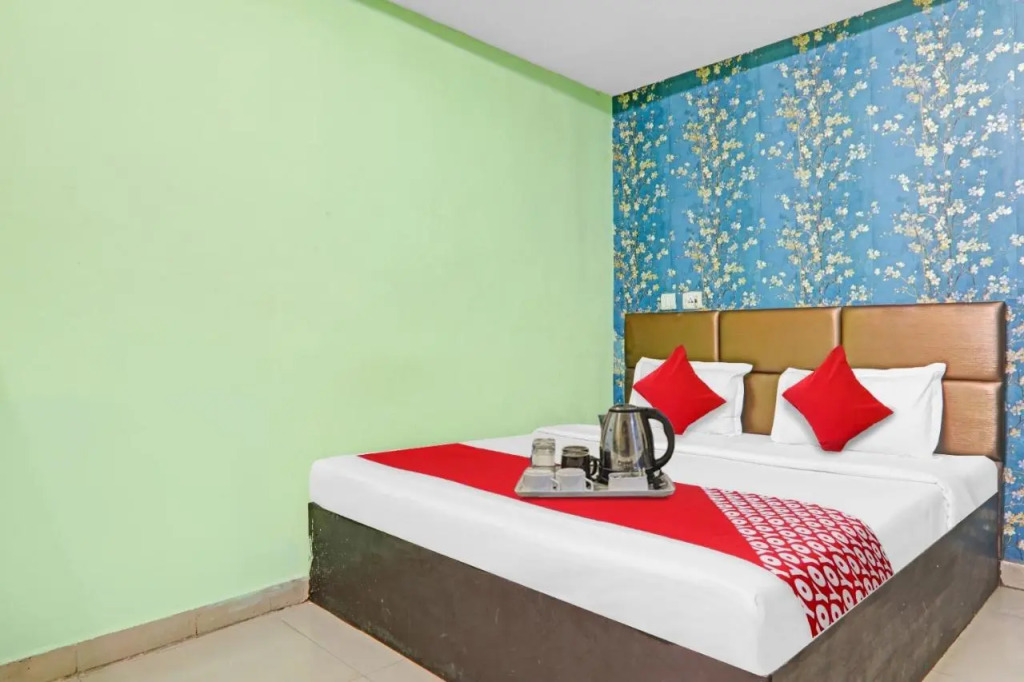 OYO Flagship 70192 Hotel Victory