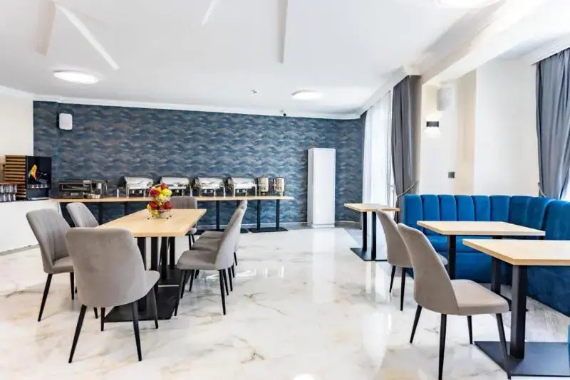 Hotel "Laguna"