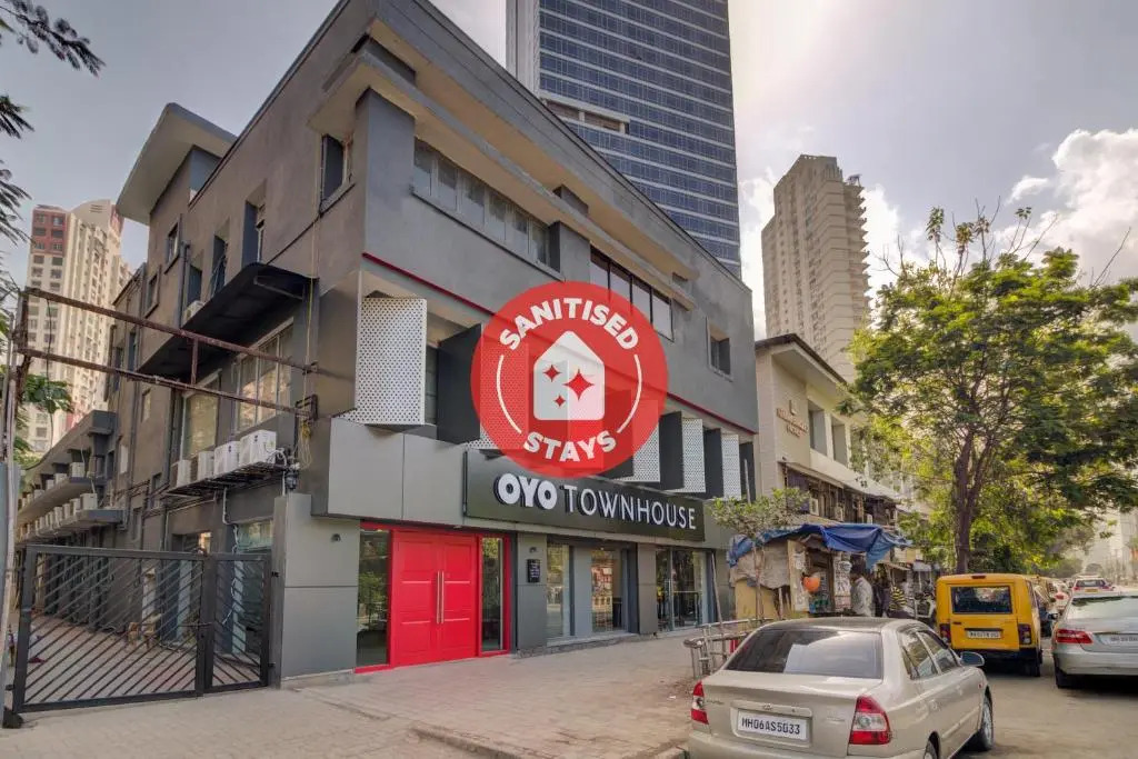 OYO Townhouse 339 Worli