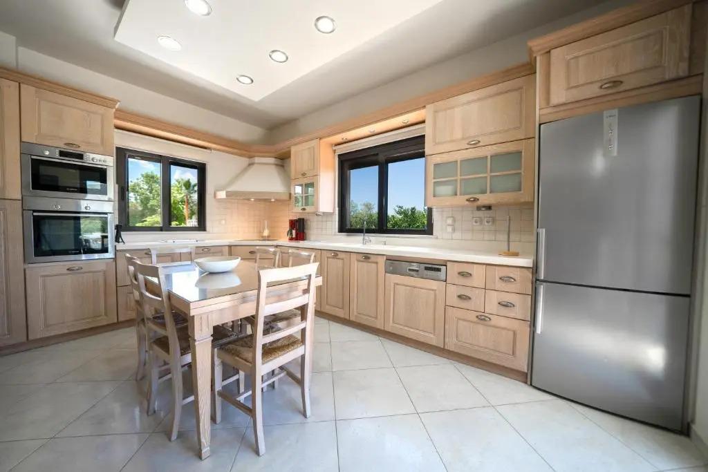 Villa Florentina at Chania Suburbs With Private Pool and BBQ
