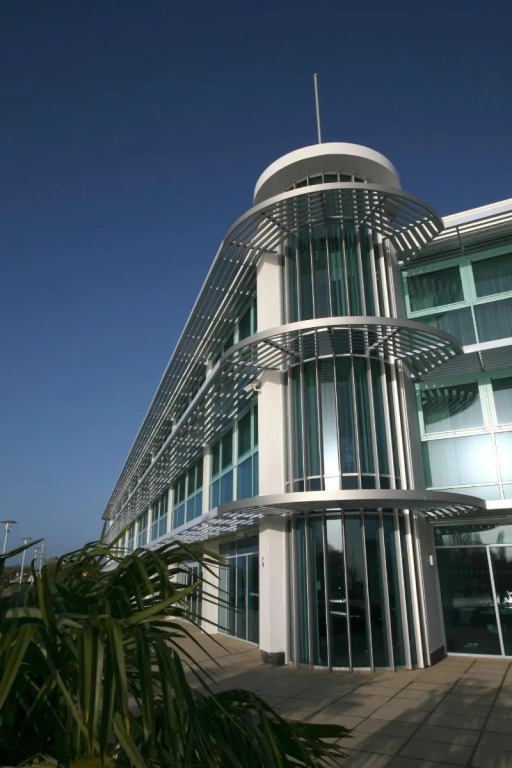 Captains Club Hotel & Spa