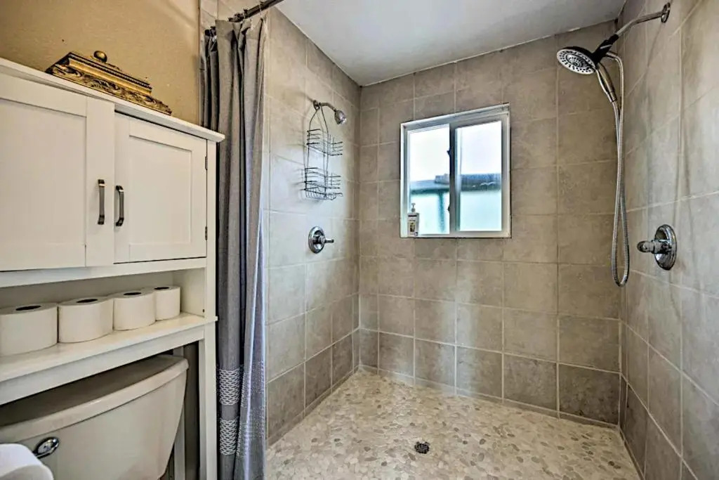 Three bedrooms with one king bed