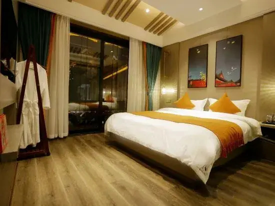 Furong Town Songjian Xiaozhu Homestay