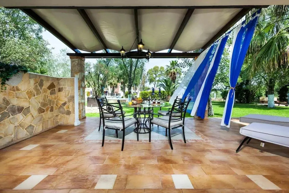 W Villas Halkidiki Deluxe 4 Bedroom Villa Beach Front