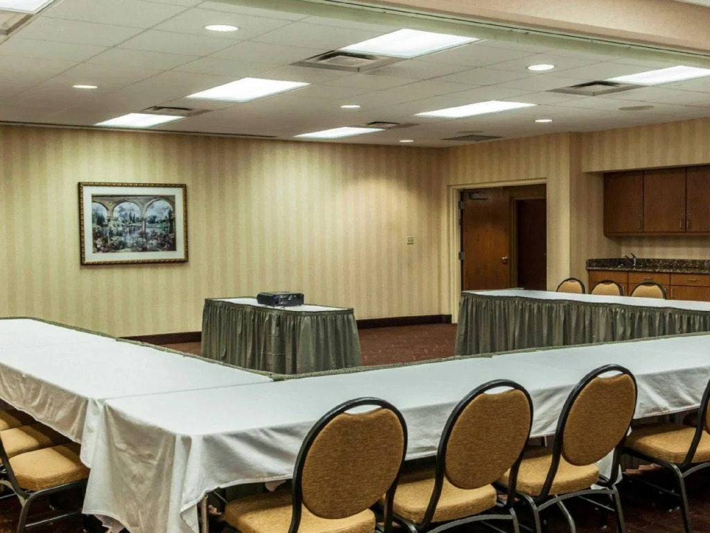 Holiday Inn - Columbus by IHG