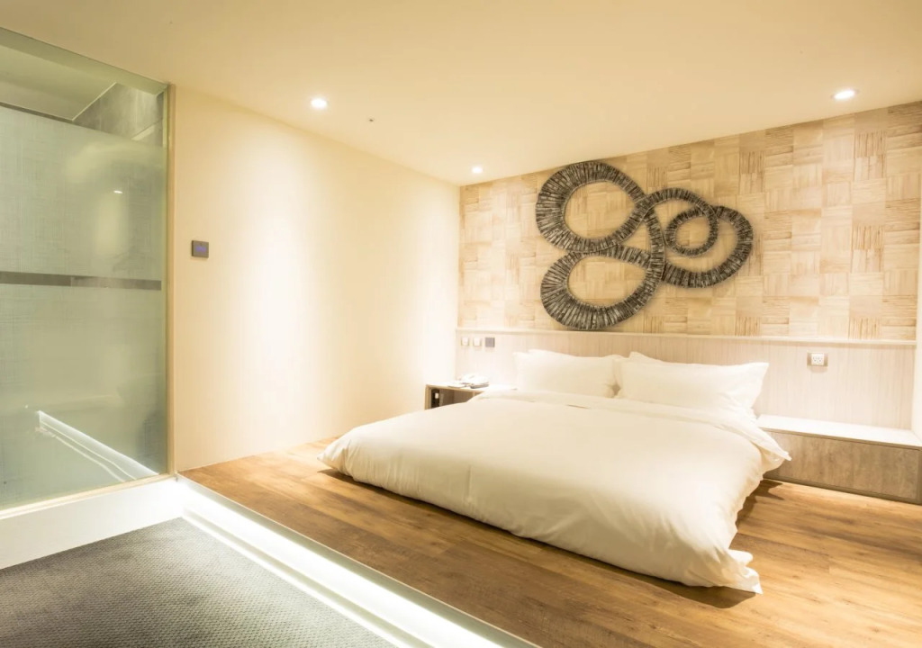 Walker Hotel. Ximen