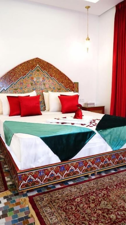 Riad Jnane Fes Medina & Luxury Palace