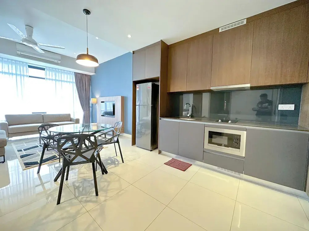 Grand Medini Residence Nusajaya by Stayrene