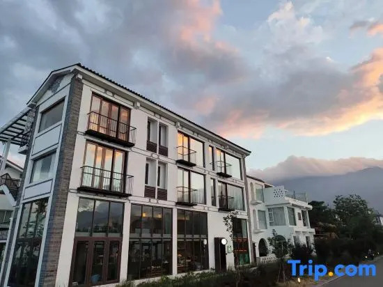 THE BellaVita Hotel and SPA