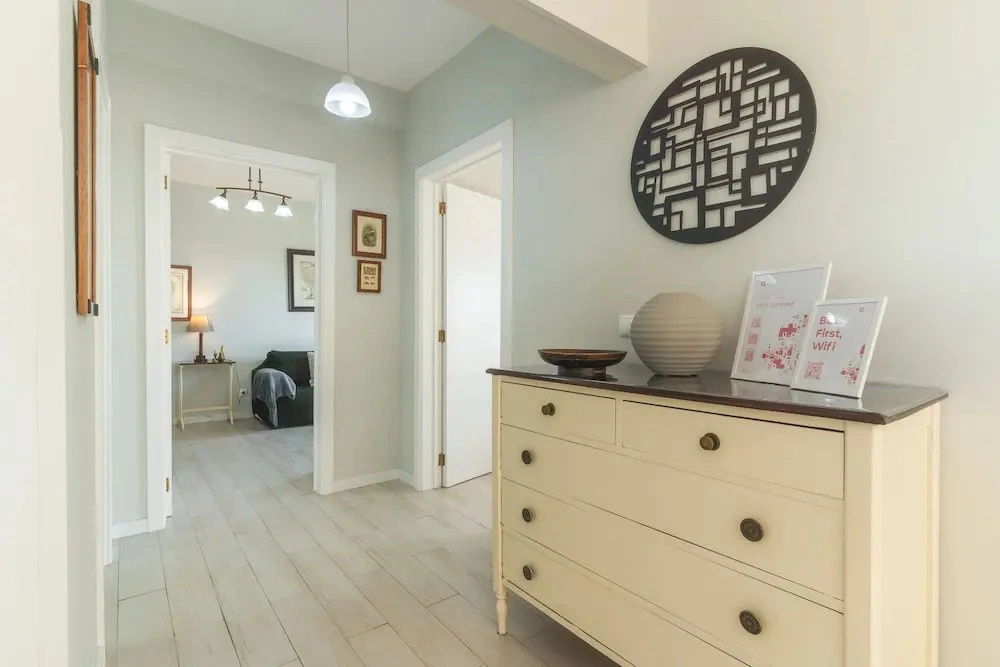 Bays Secrets Apartment by Atlantic Holiday