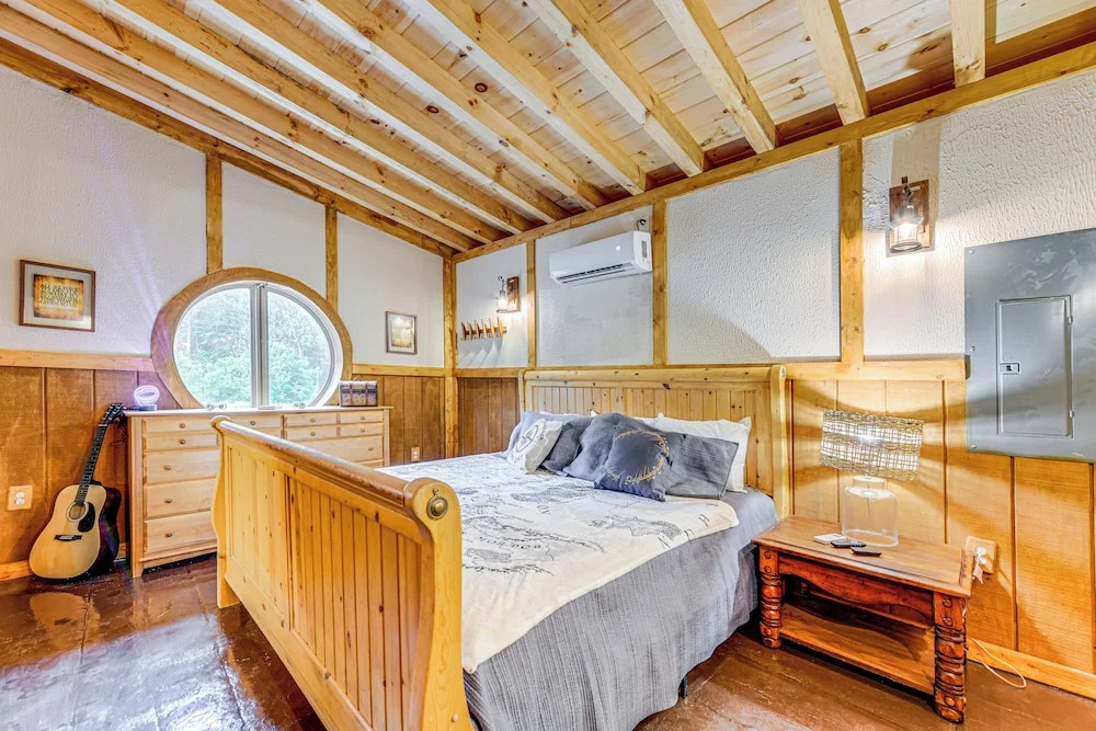 Hobbit-themed House on 6 Acres in Cosby