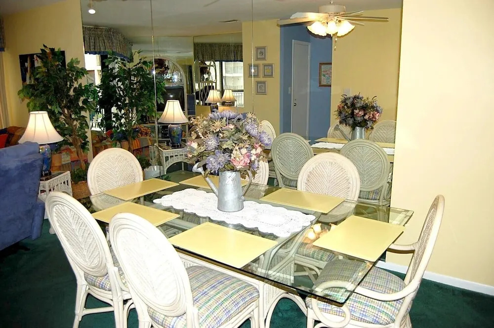 Gulfside Townhome 11 condo