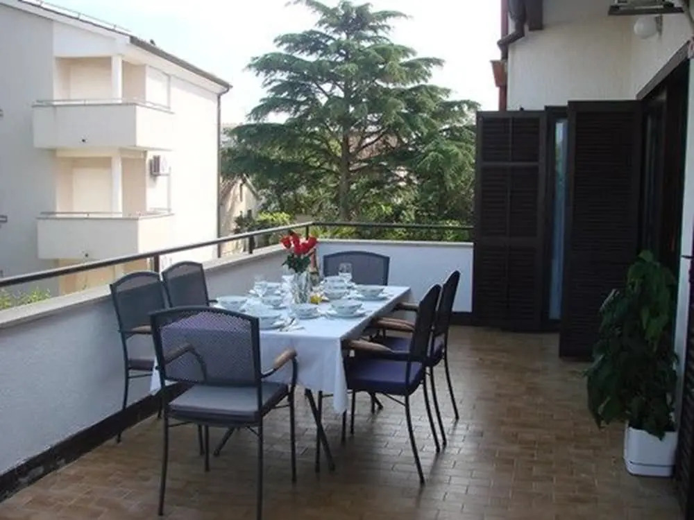 Apartments Ida, 100m from the beach